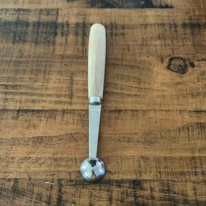 Hoan Japan serving spoon/ Free with purchase